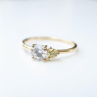 画像3: The RING D/VVS1/0.358ct &  FancyIntenseYellow/SI2/ 0.076ct  中央宝石研究所ソーティング付