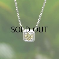 The Neckless  Fancy Intense Yellow/I-1/ 0.129ct  AGTソーティング付