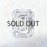 裸石　0.304ct G FLAWLESS エメラルドカット (GIA鑑定書付)
