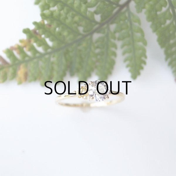 画像2: The RING D/VVS1/0.358ct &  FancyIntenseYellow/SI2/ 0.076ct  中央宝石研究所ソーティング付 (2)